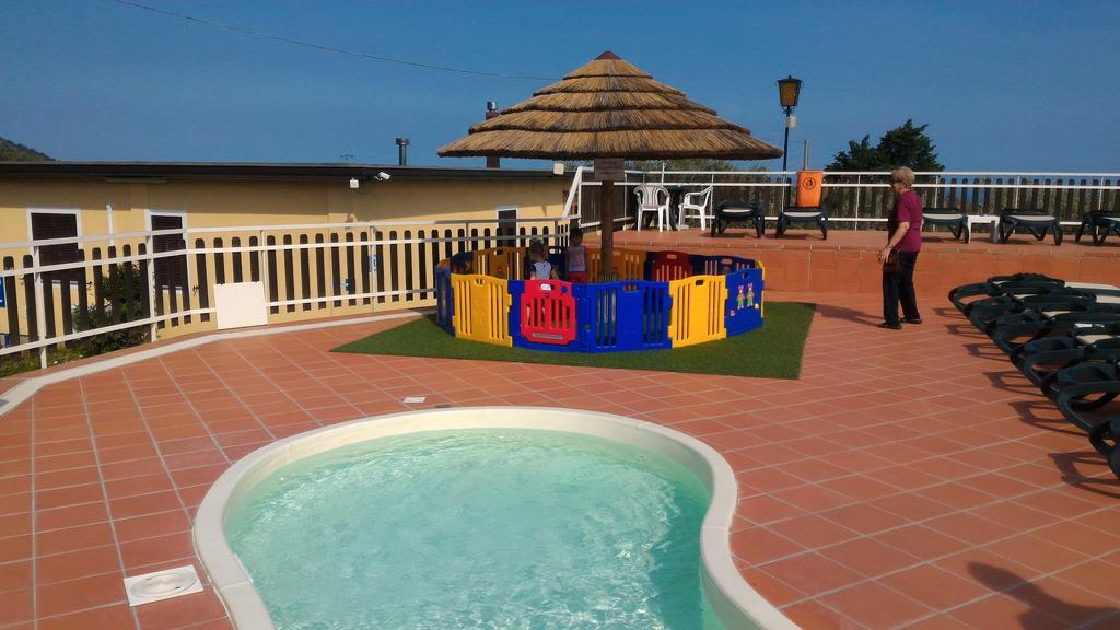 Camping Ali Baba Ceriale Exterior photo
